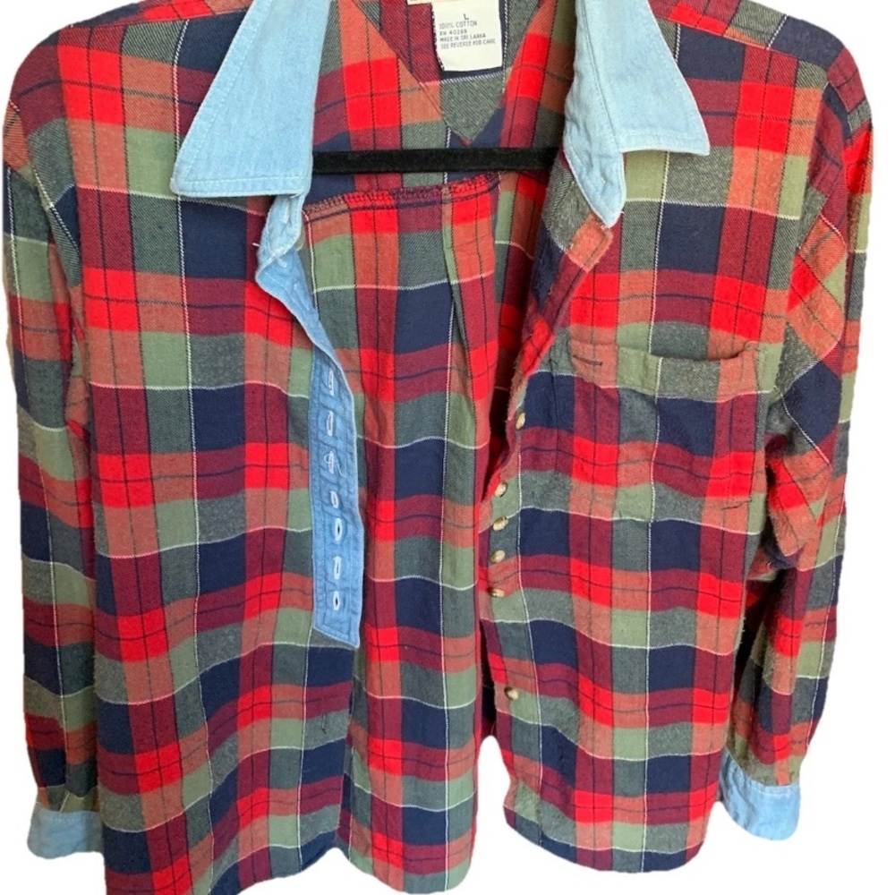 Women’s Erika Classics 90”s Vintage Red Plaid Button Down Shirt Denim Details
